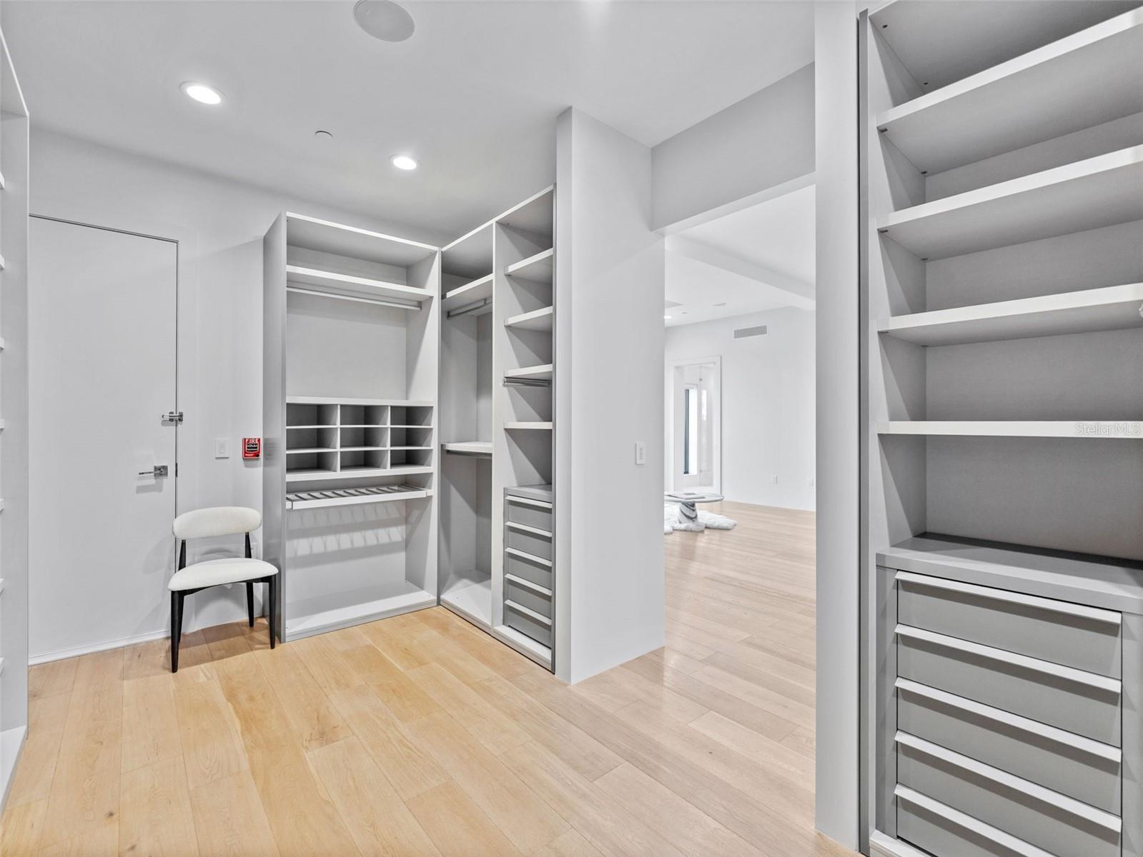 SOHO ON CENTRAL CONDO - Residential Lease