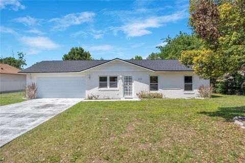 Photo of 1672 Bavon Drive, Deltona, FL 32725 (MLS # S5148110)