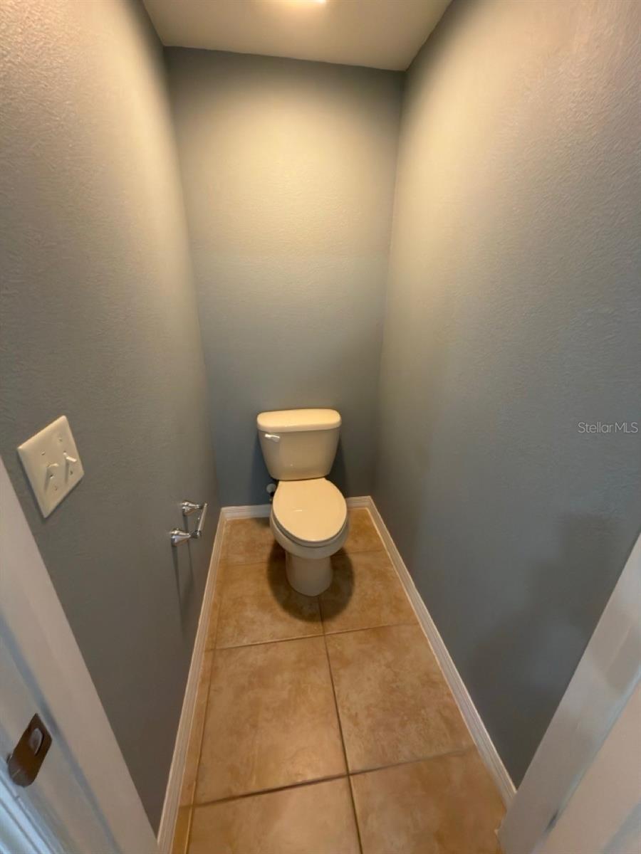 AVIANA PH 01 - Residential Lease