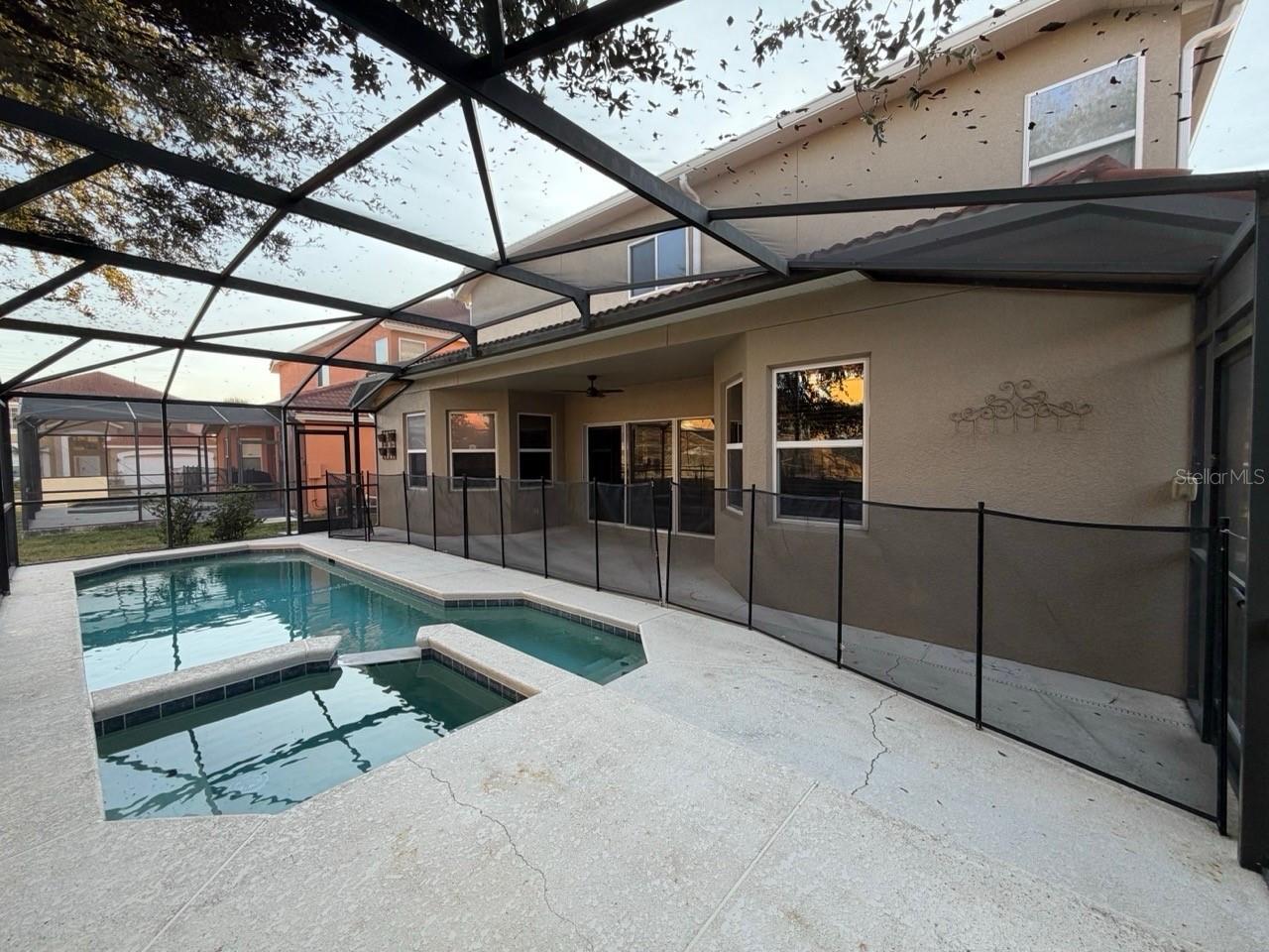 AVIANA PH 01 - Residential Lease