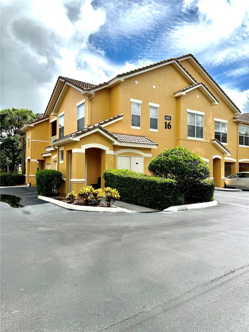 Photo of 8855 Villa View Circle #105, Orlando, FL 32821 (MLS # S5151301)
