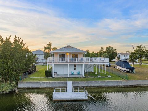 A home in HERNANDO BEACH