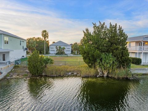 A home in HERNANDO BEACH