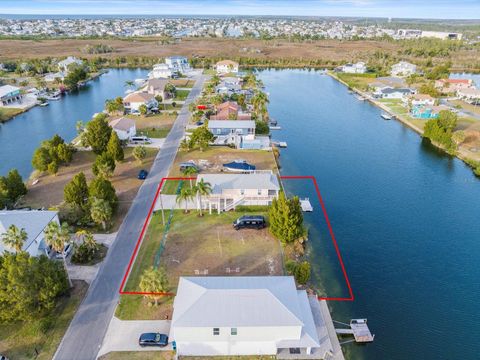 A home in HERNANDO BEACH