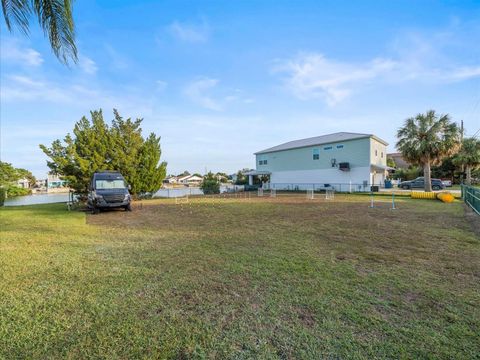 A home in HERNANDO BEACH