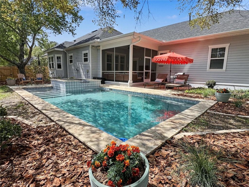 Photo of 12912 SW 3rd Place, Newberry, FL 32669 (MLS # O6395644)