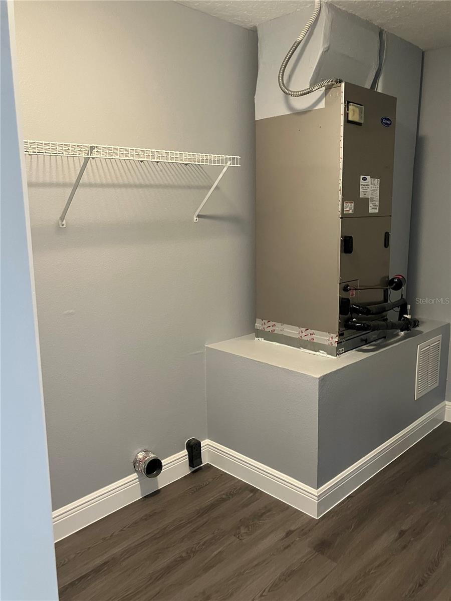 LEESBURG SLEEPY HOLLOW FIRST ADD - Residential