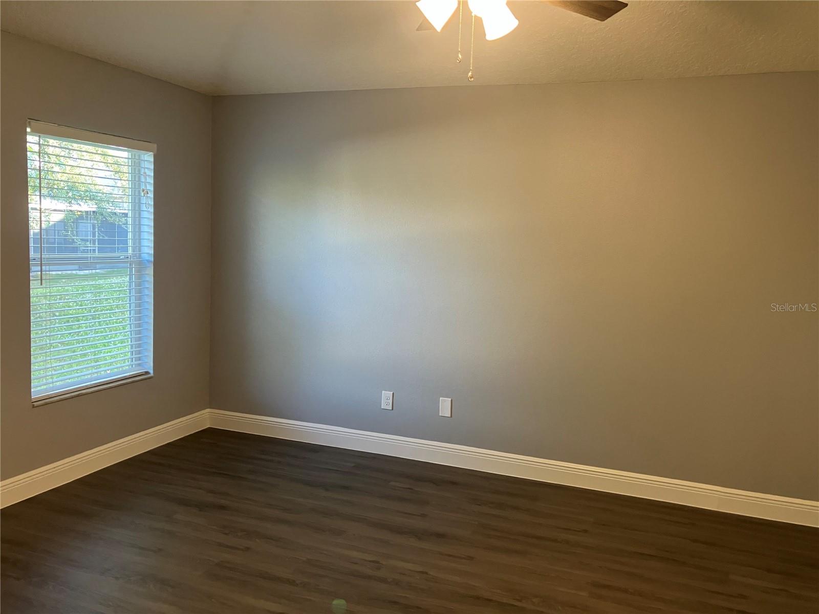 LEESBURG SLEEPY HOLLOW FIRST ADD - Residential