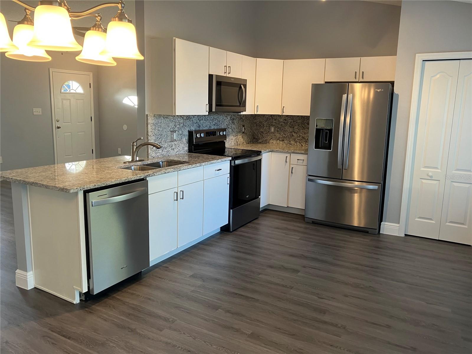 LEESBURG SLEEPY HOLLOW FIRST ADD - Residential