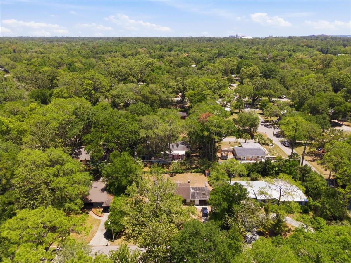 GOLF CLUB MANOR - Residential