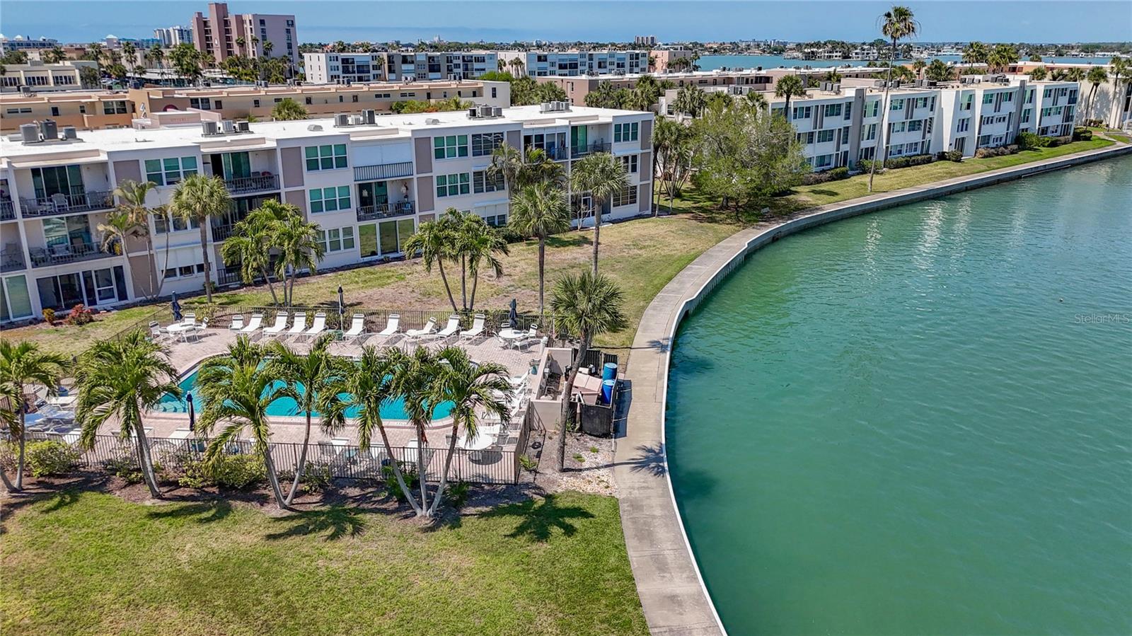 BAY ISLAND GROUP 2 - Residential