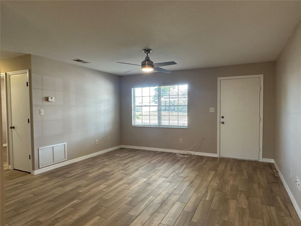 Photo of 2526 Poet Lane, Orlando, FL 32817 (MLS # O6410117)