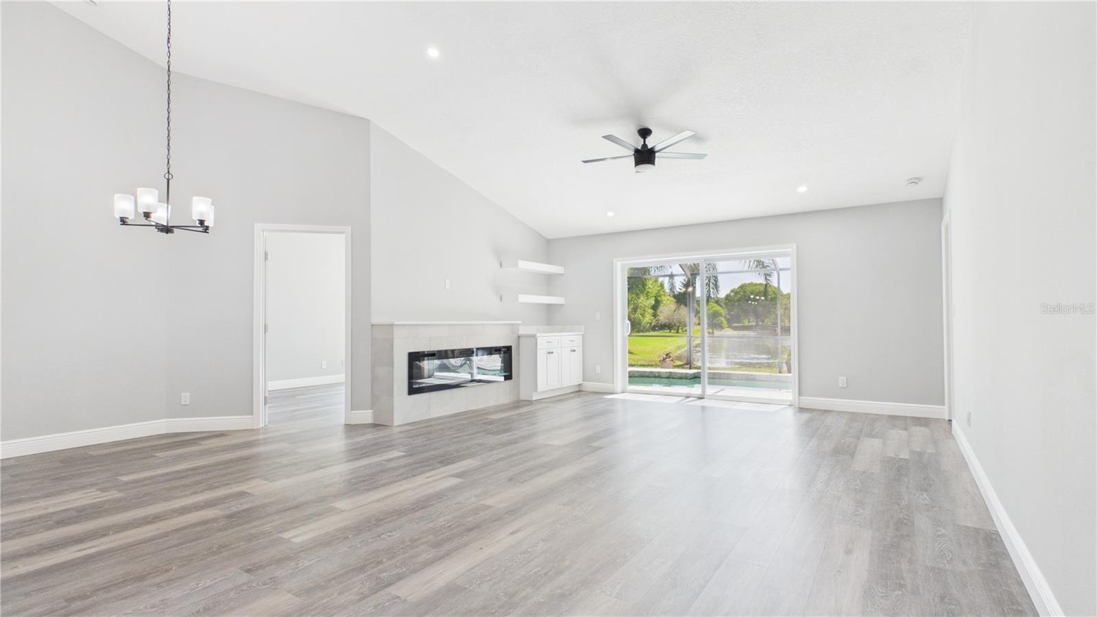 COUNTRYWAY TR 20 - Residential