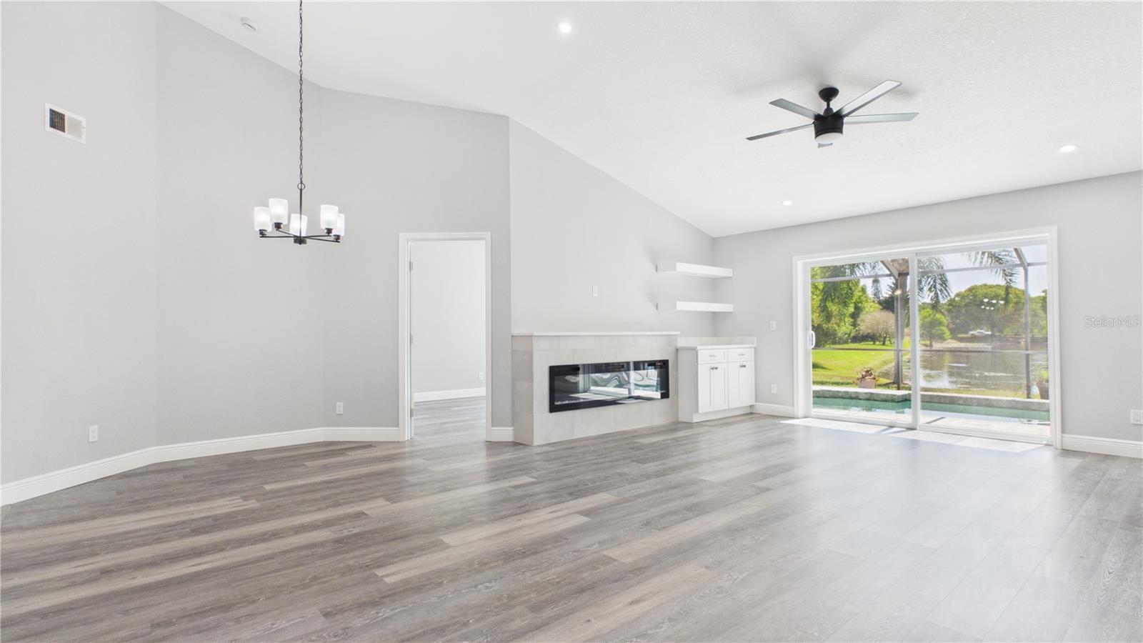 COUNTRYWAY TR 20 - Residential