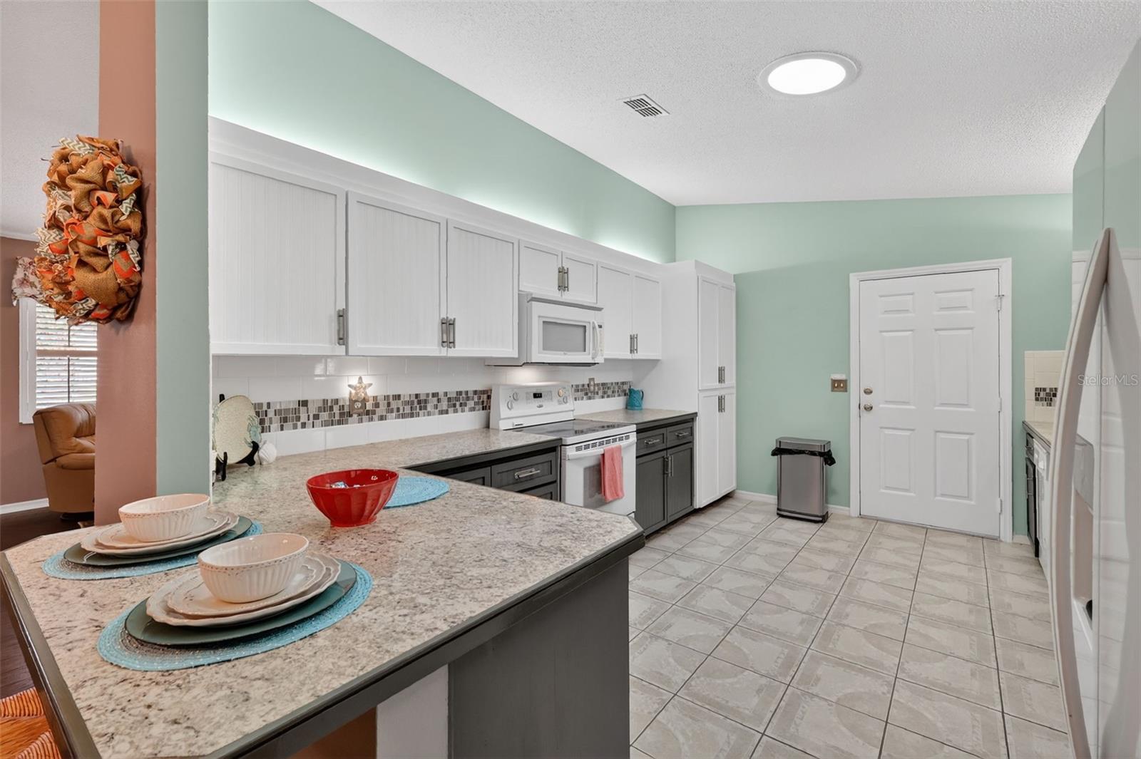 SPRUCE CRK SOUTH 09 - Residential