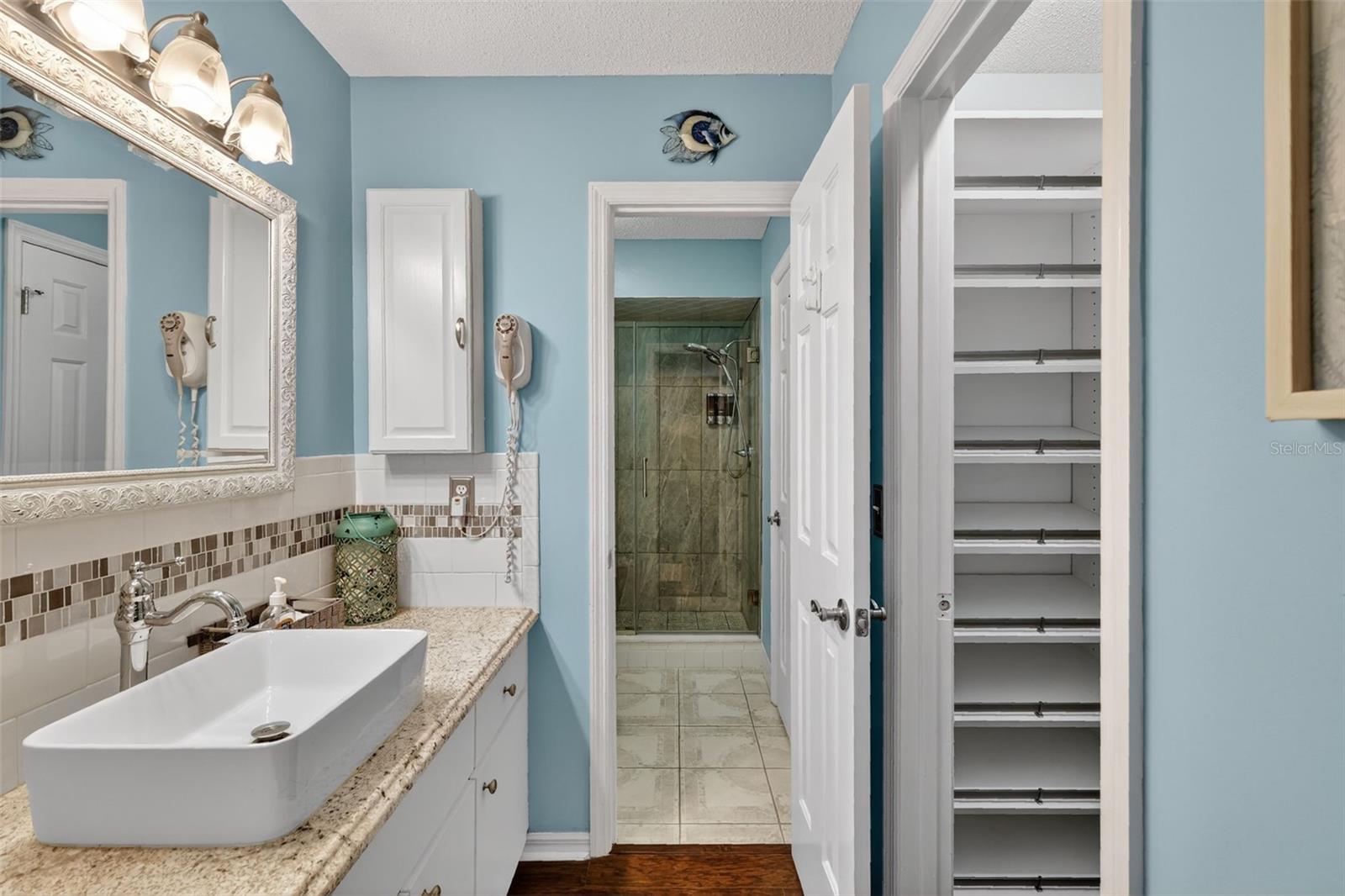 SPRUCE CRK SOUTH 09 - Residential