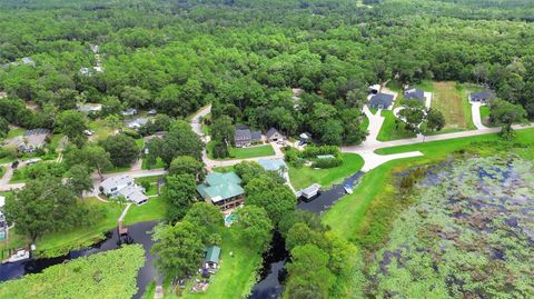 A home in DELAND