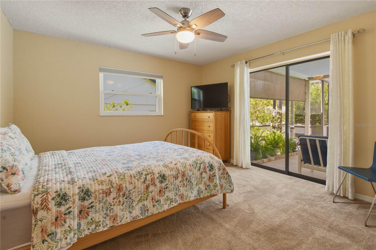 LAKE VALENCIA UNIT 3B - Residential