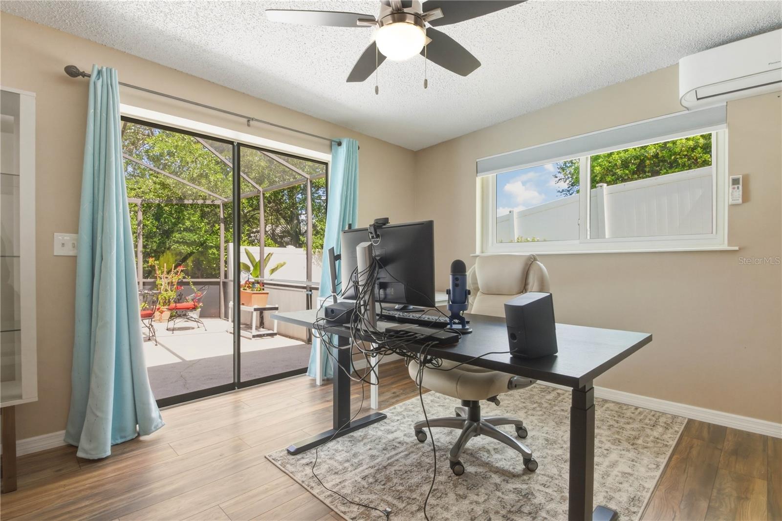 LAKE VALENCIA UNIT 3B - Residential