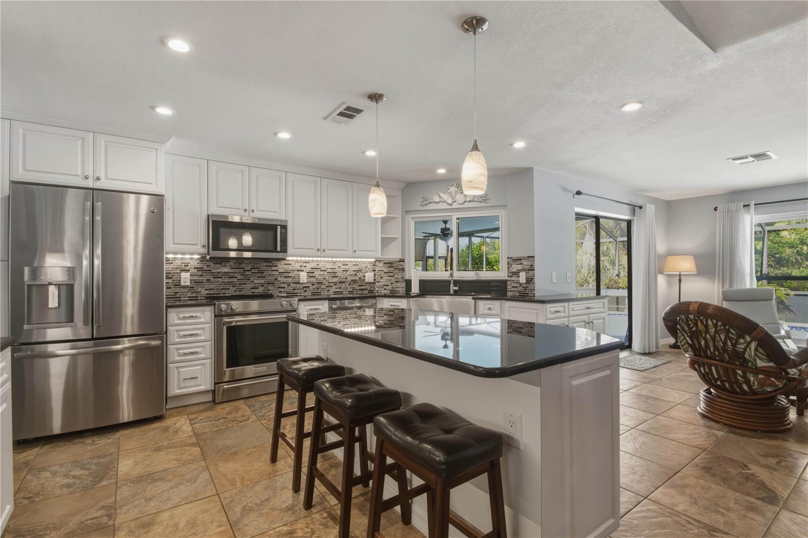 LAKE VALENCIA UNIT 3B - Residential