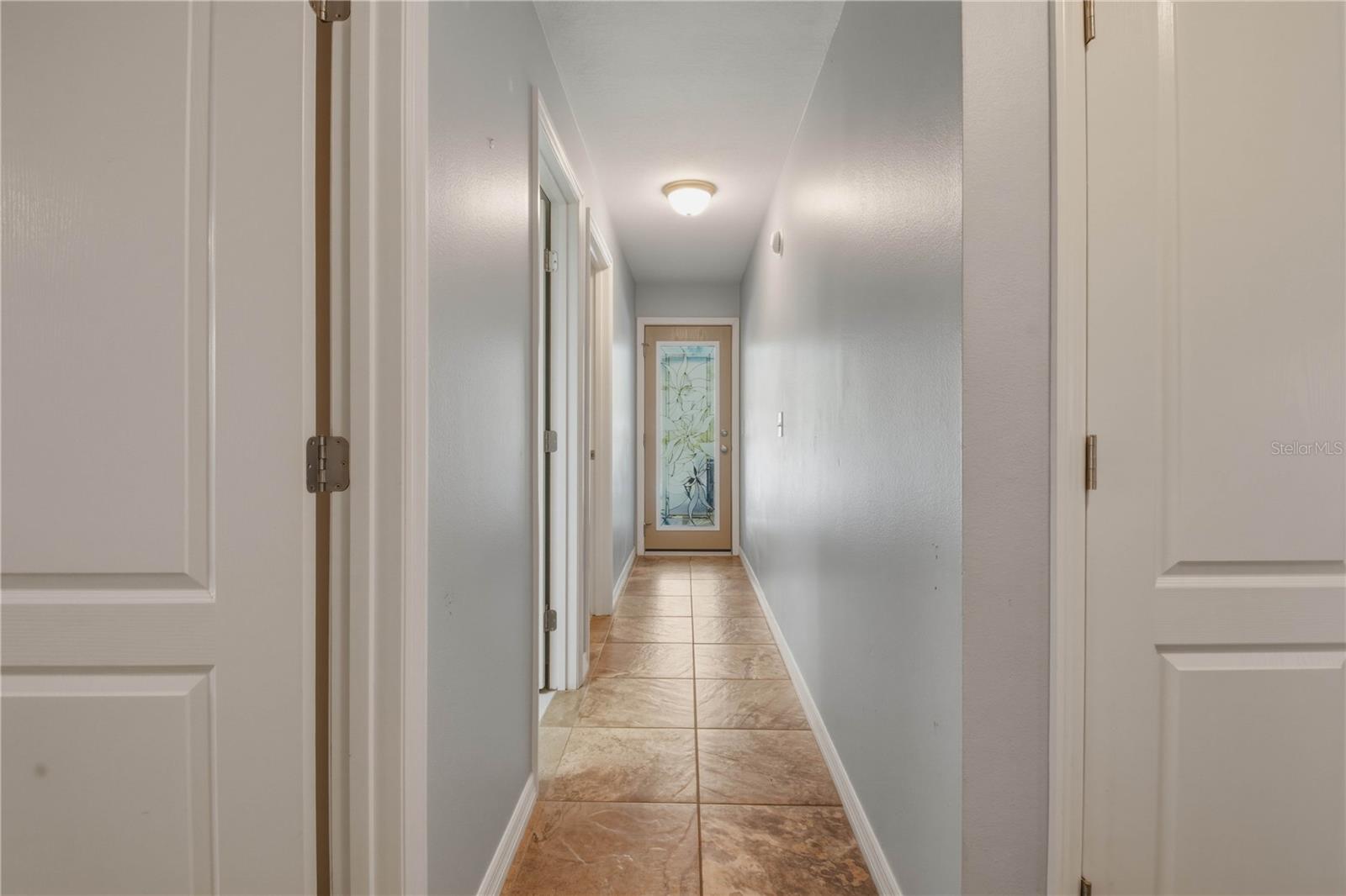 LAKE VALENCIA UNIT 3B - Residential