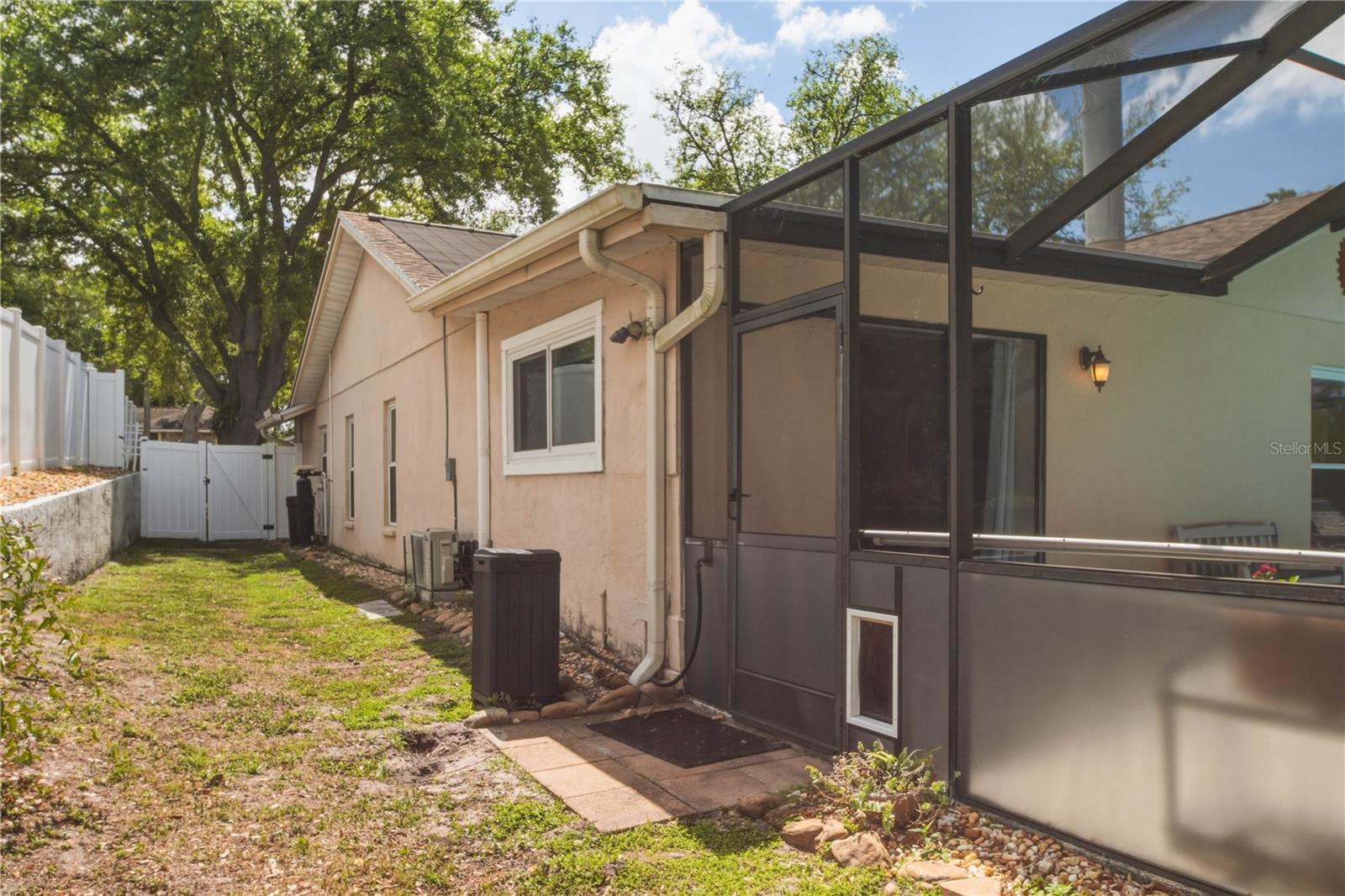 LAKE VALENCIA UNIT 3B - Residential