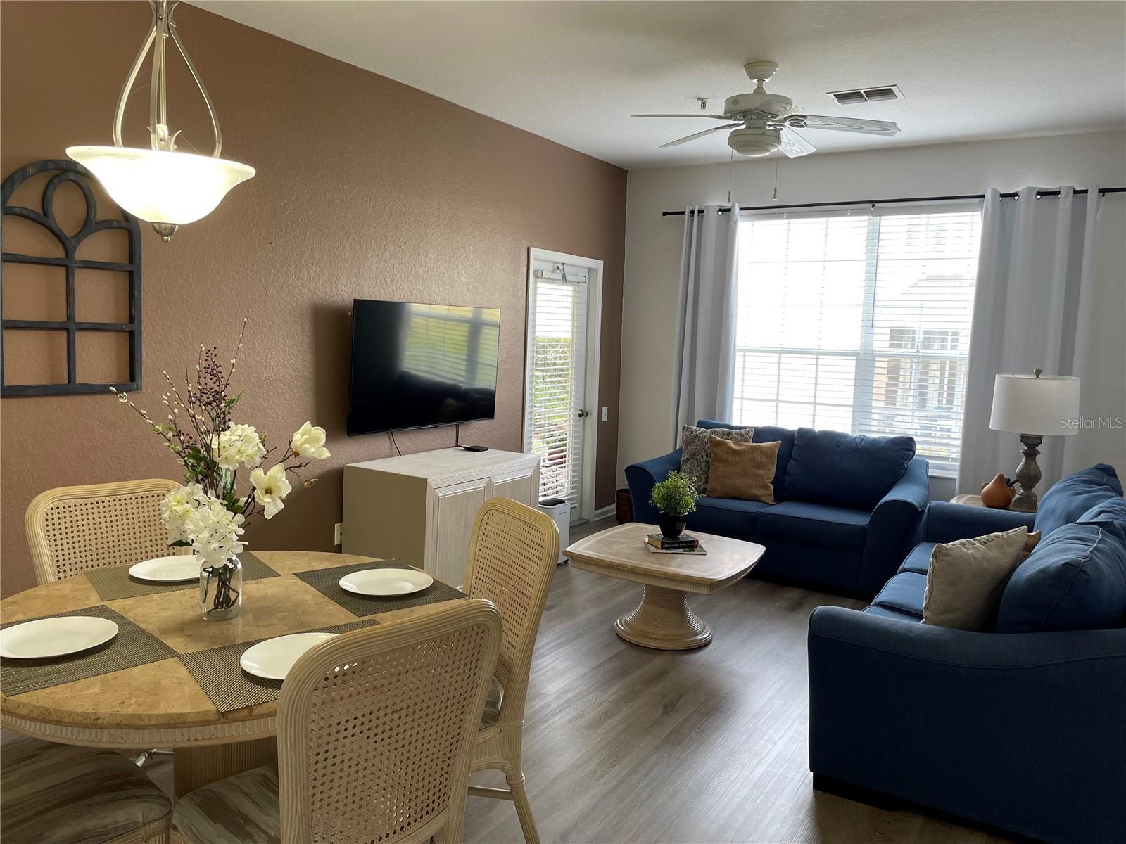 WYNDHAM PALMS CONDO PH 9 - Residential