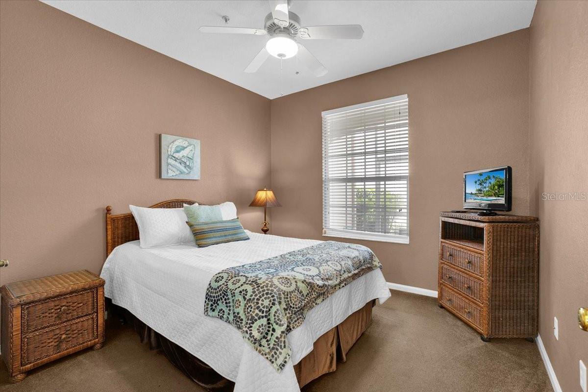 WYNDHAM PALMS CONDO PH 9 - Residential