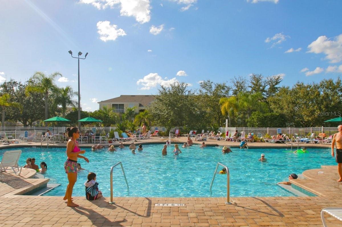 WYNDHAM PALMS CONDO PH 9 - Residential