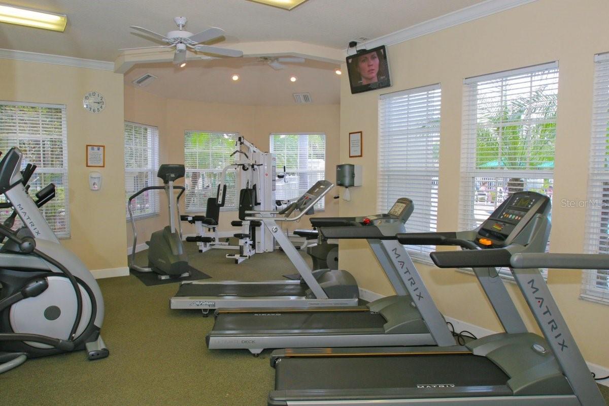 WYNDHAM PALMS CONDO PH 9 - Residential