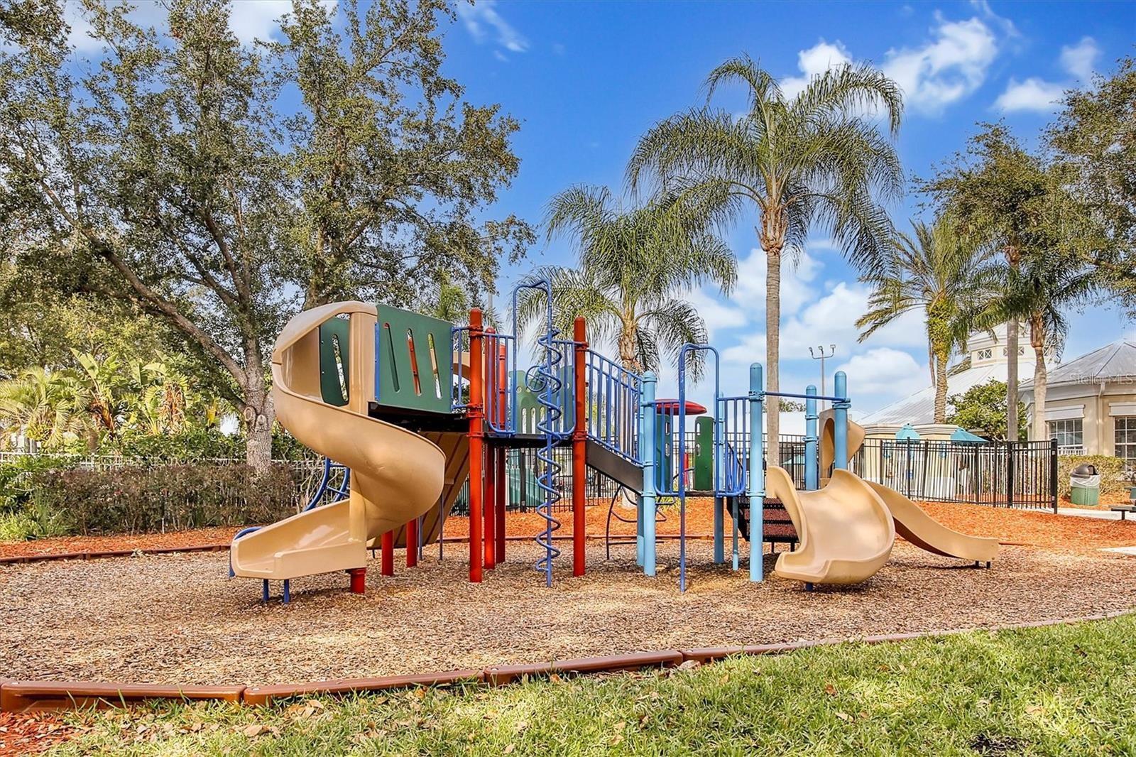 WYNDHAM PALMS CONDO PH 9 - Residential