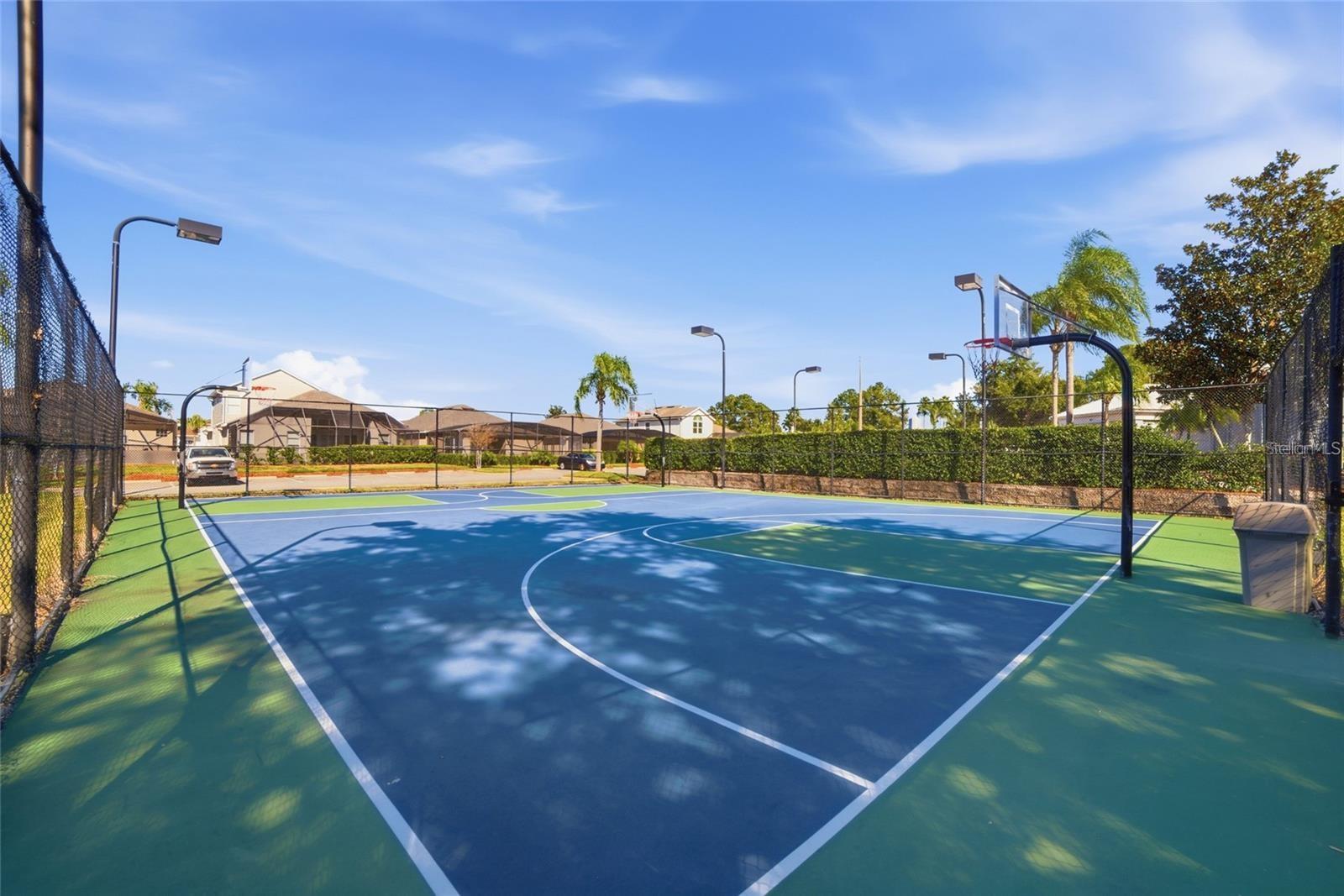 WYNDHAM PALMS CONDO PH 9 - Residential