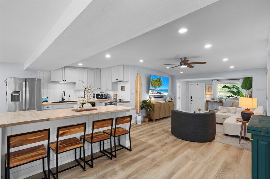 Photo of 7095 111th Street, Seminole, FL 33772 (MLS # TB8447647)