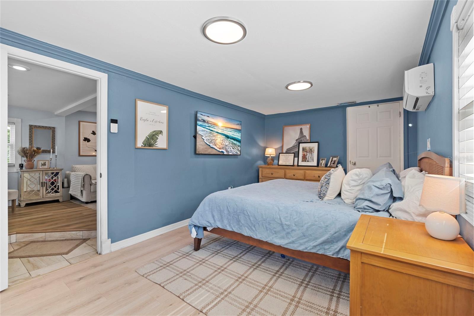 HARBOR LAKE - Residential