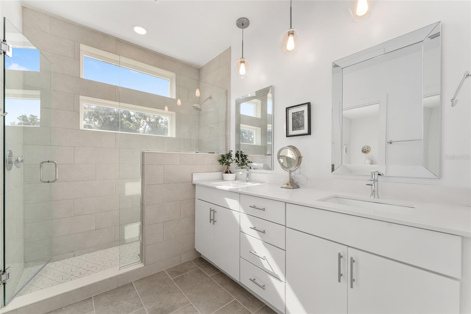 THE VUE AT CELEBRATION POINTE - Residential