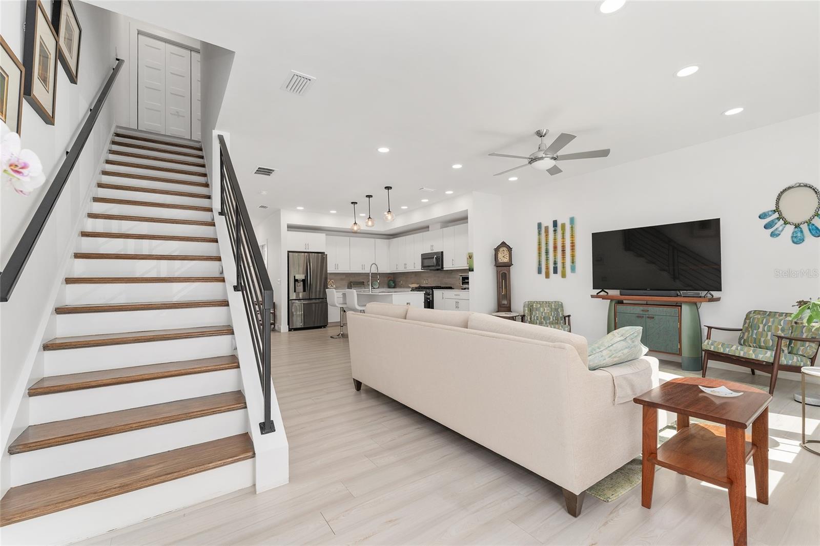 THE VUE AT CELEBRATION POINTE - Residential