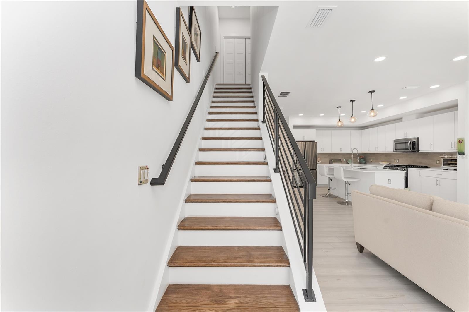 THE VUE AT CELEBRATION POINTE - Residential