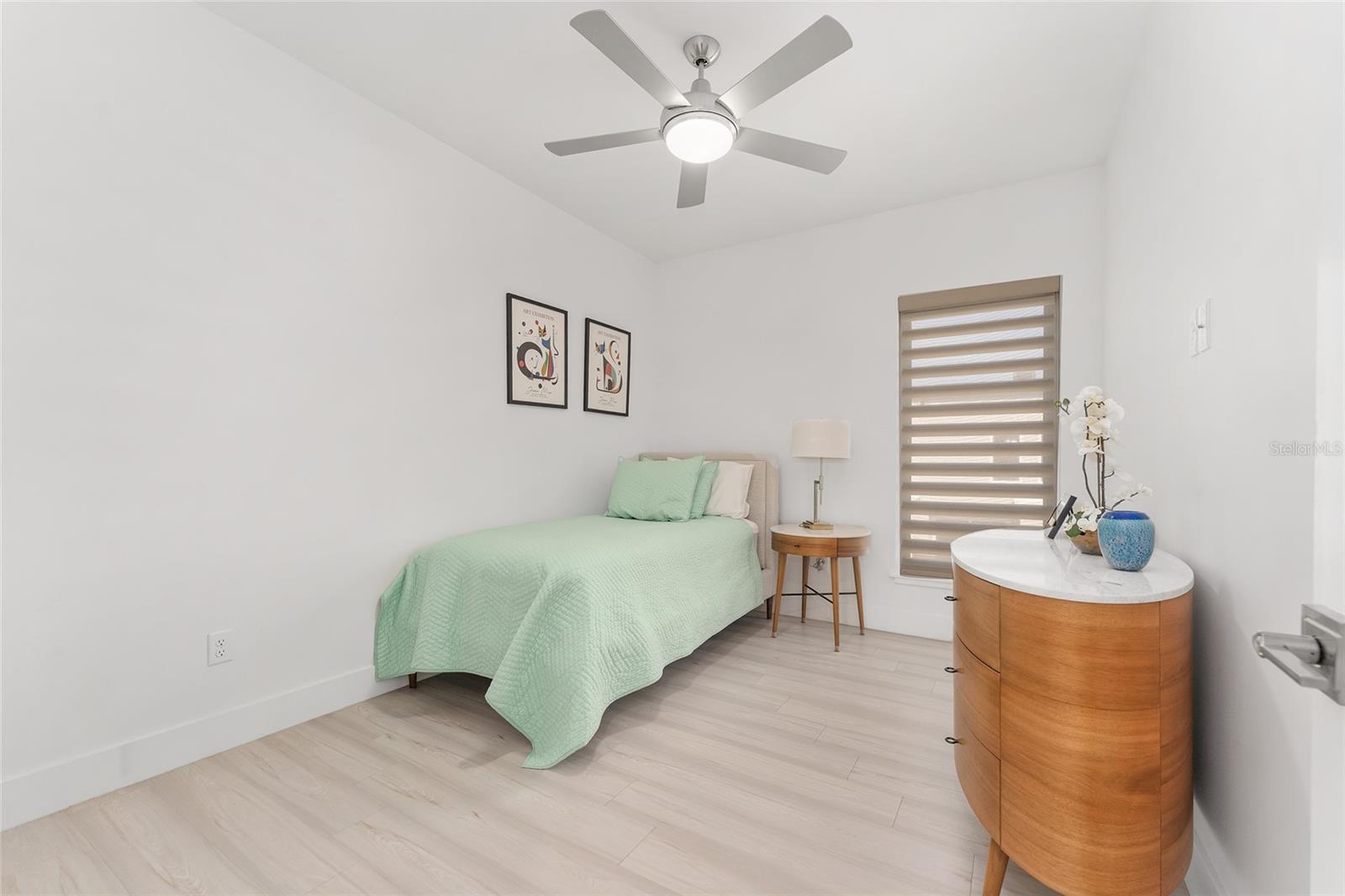 THE VUE AT CELEBRATION POINTE - Residential