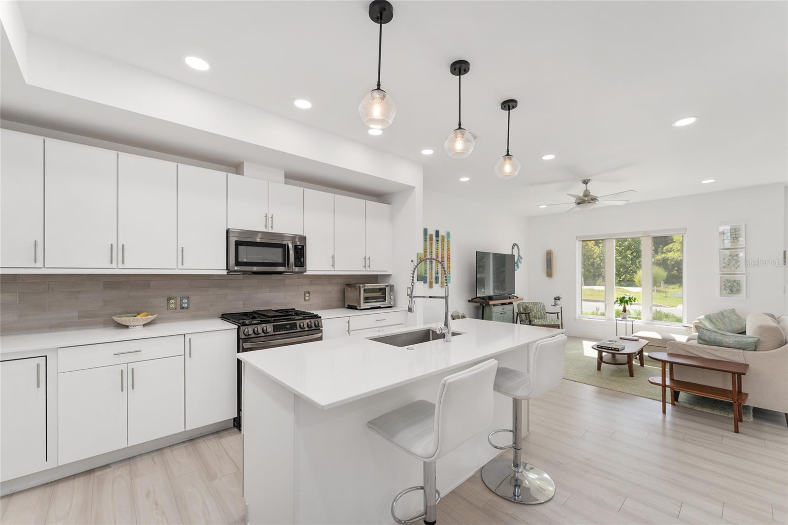 THE VUE AT CELEBRATION POINTE - Residential