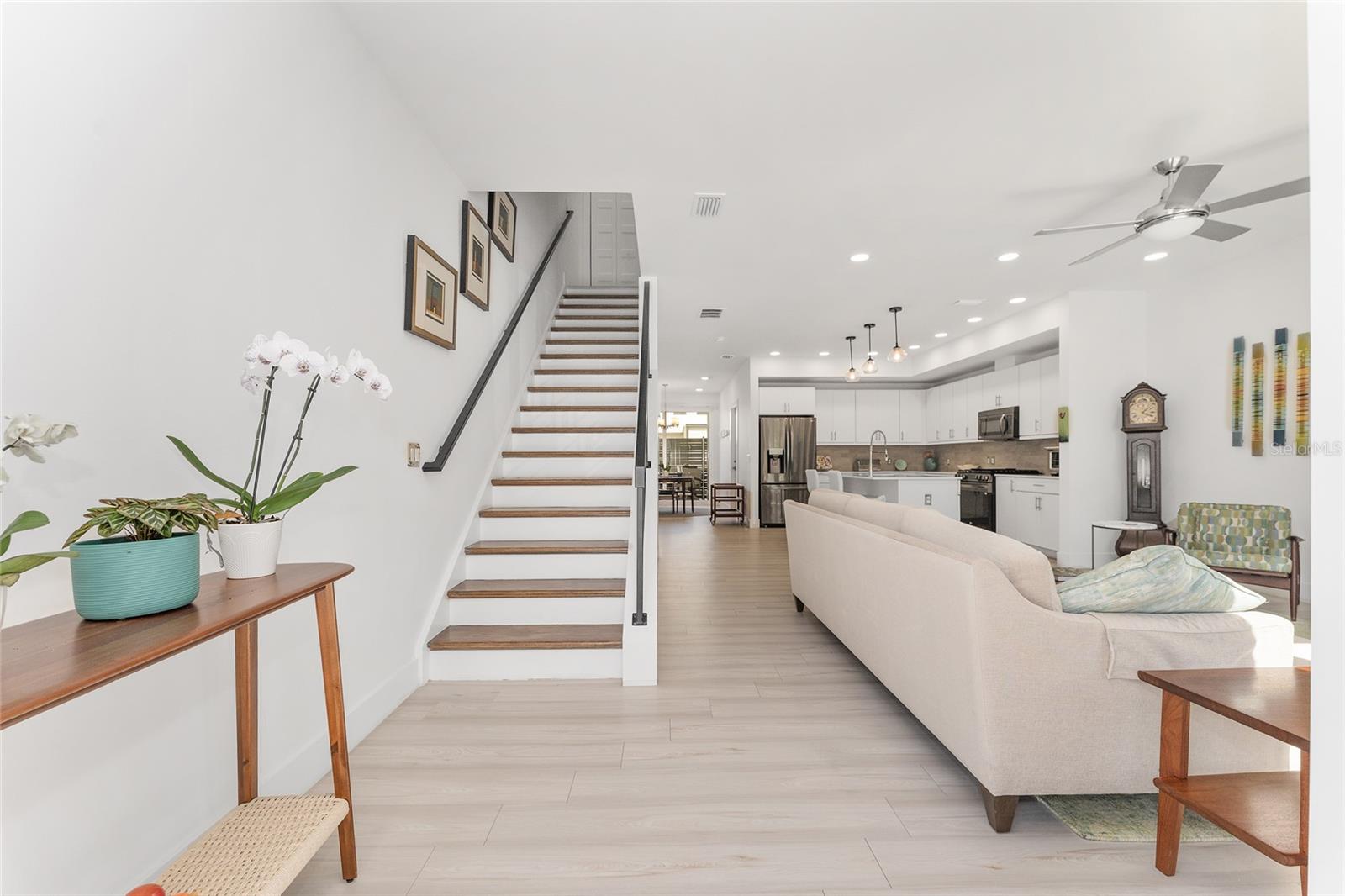 THE VUE AT CELEBRATION POINTE - Residential