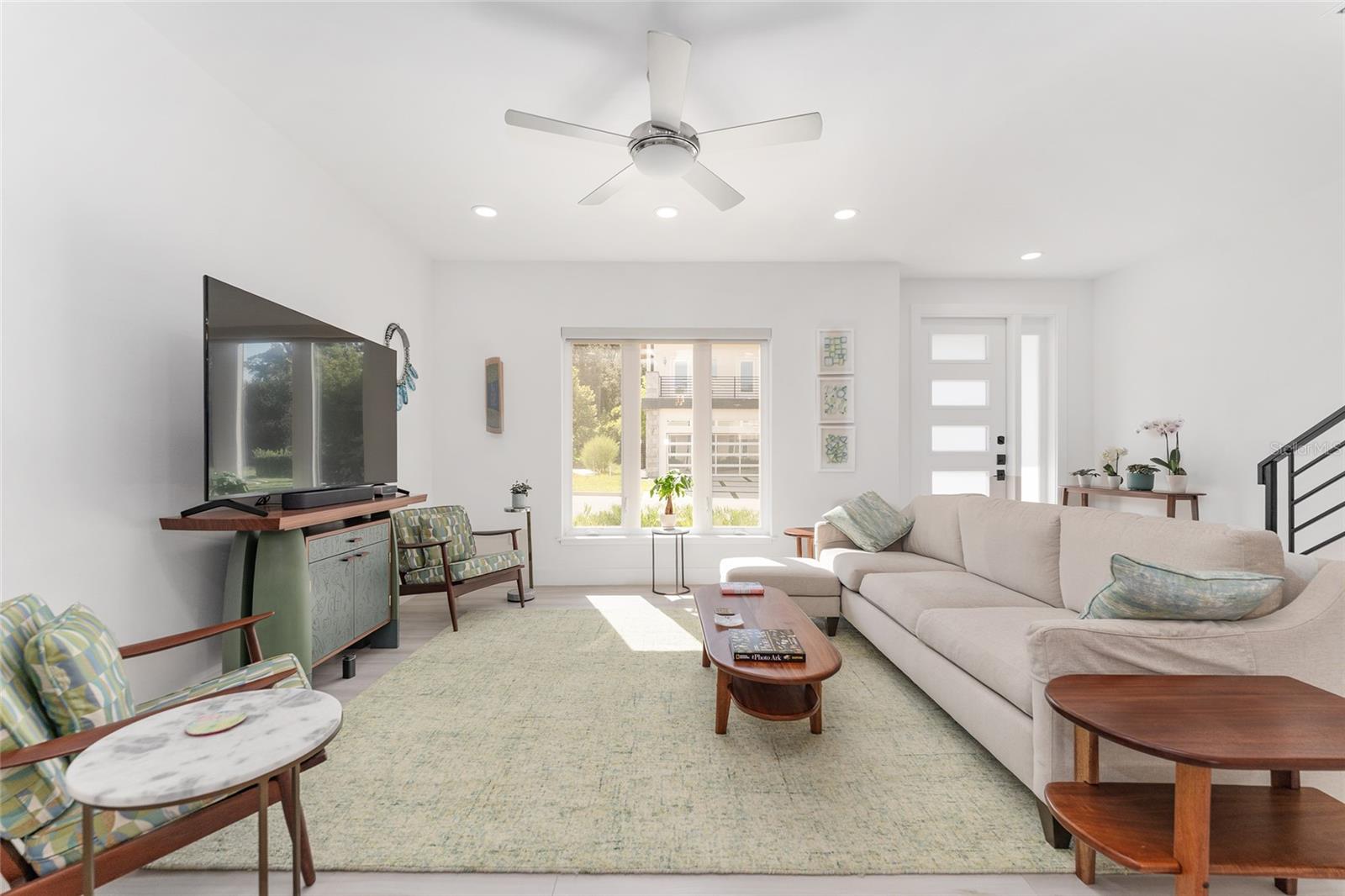 THE VUE AT CELEBRATION POINTE - Residential