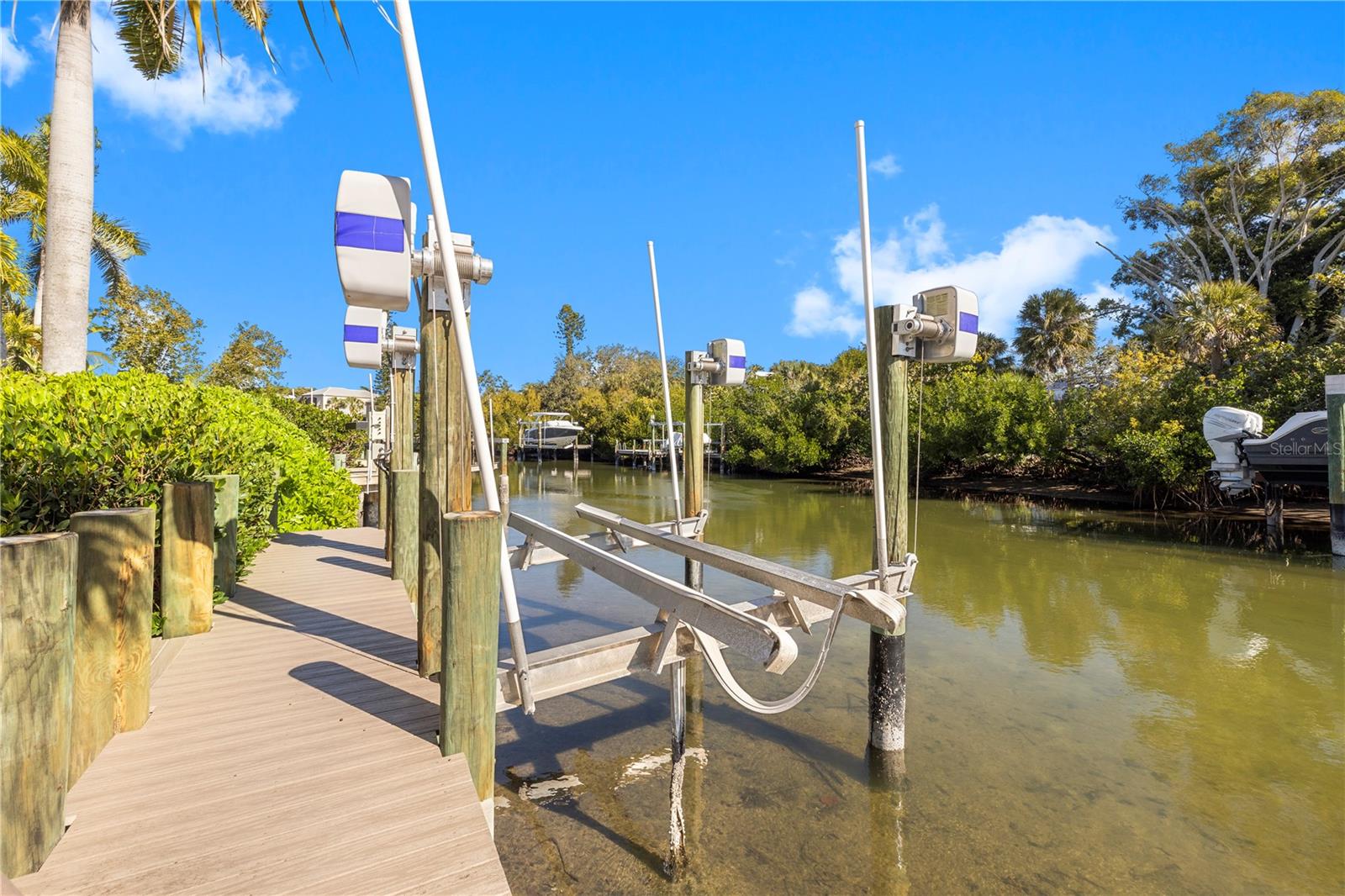 SIESTA BEACH - Residential