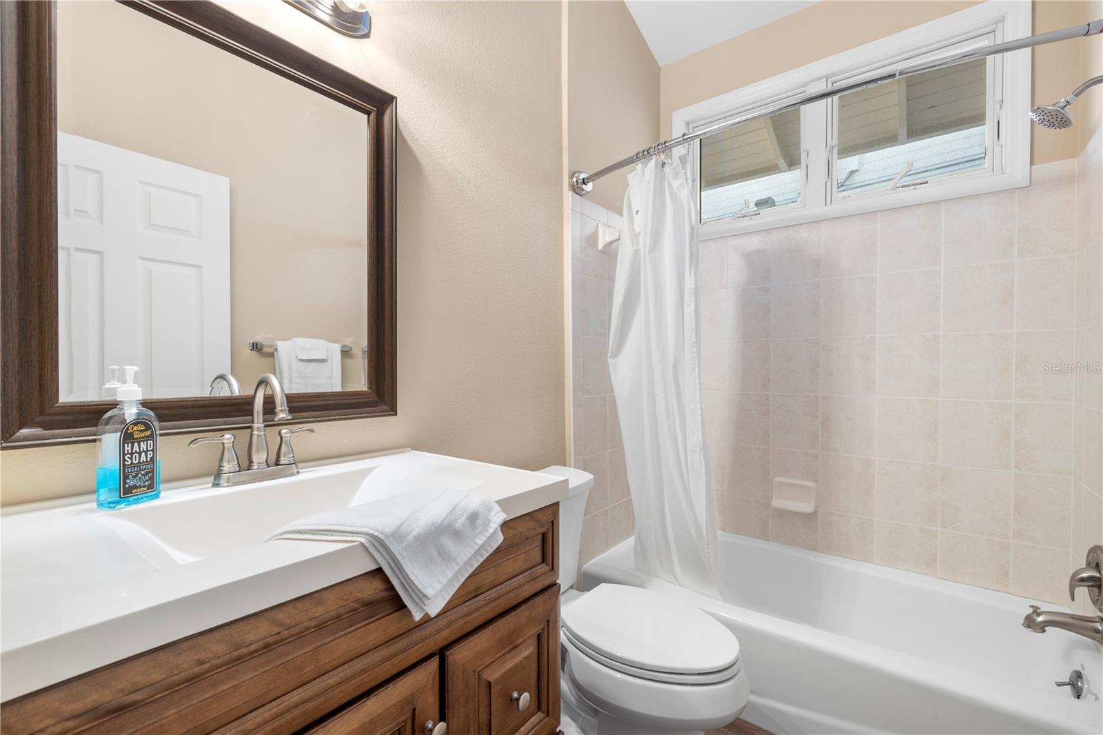 SIESTA BEACH - Residential