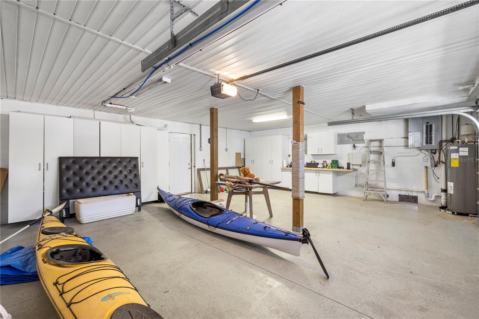 SIESTA BEACH - Residential