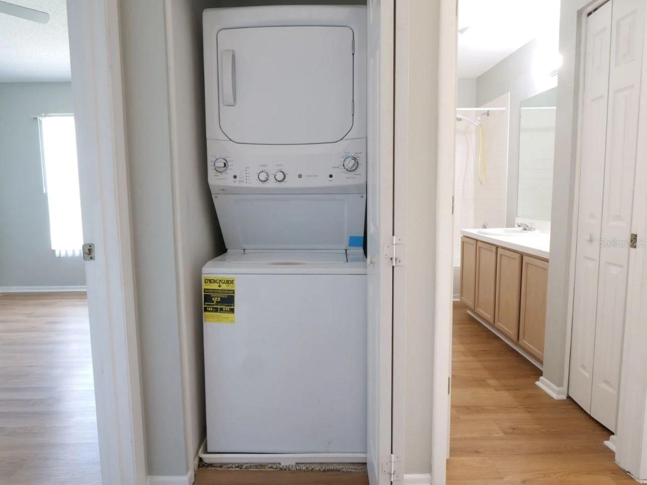 THE TWNHMS AT KENSINGTON PH - Residential Lease