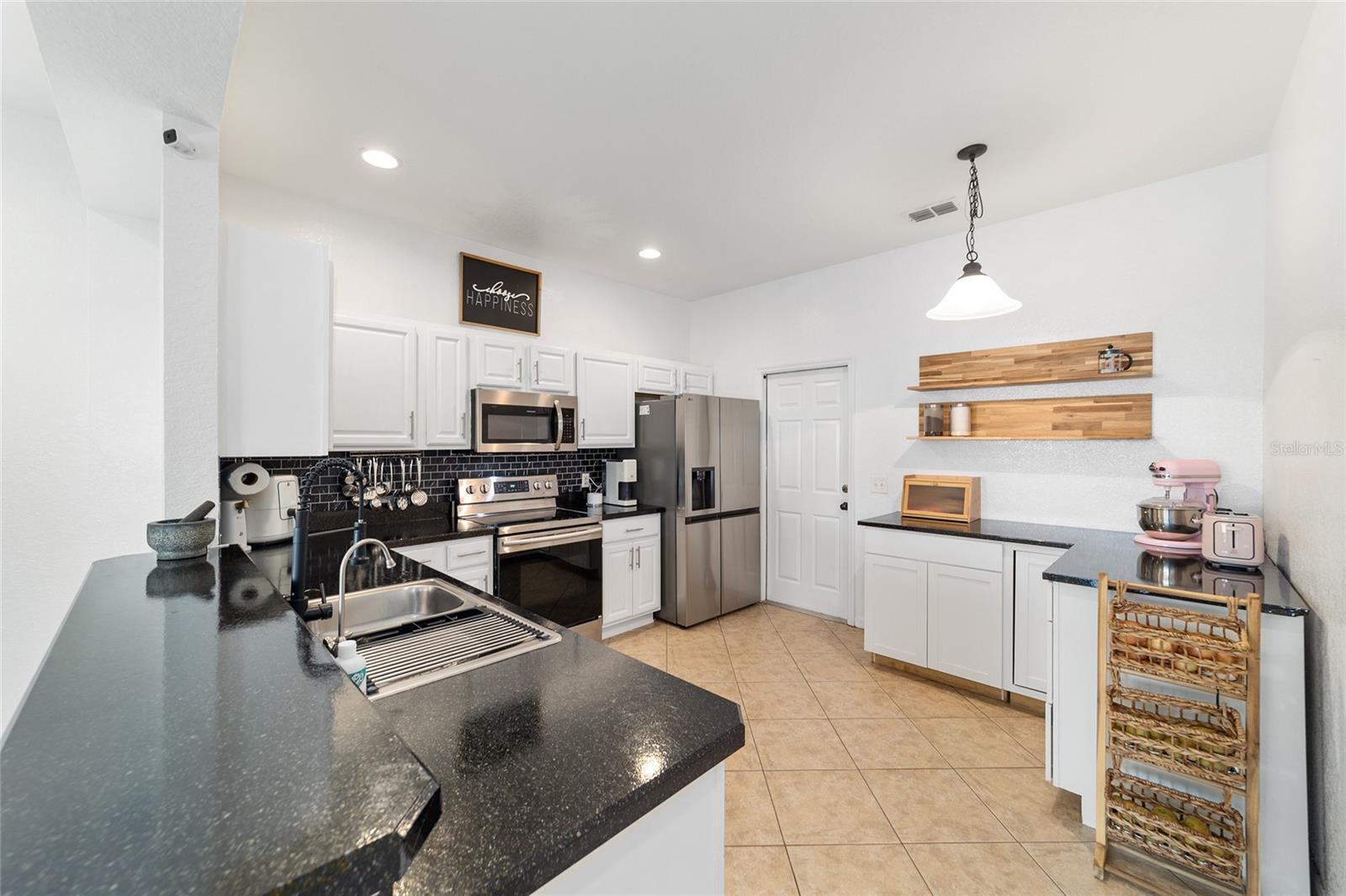 VILLAGES OF PARKWOOD - Residential