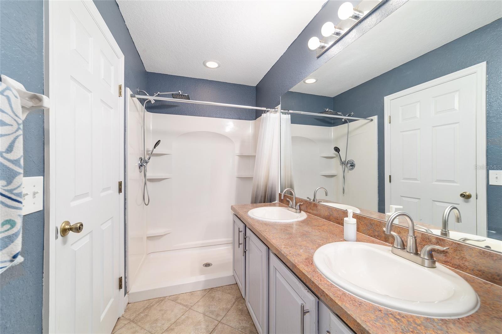 VILLAGES OF PARKWOOD - Residential