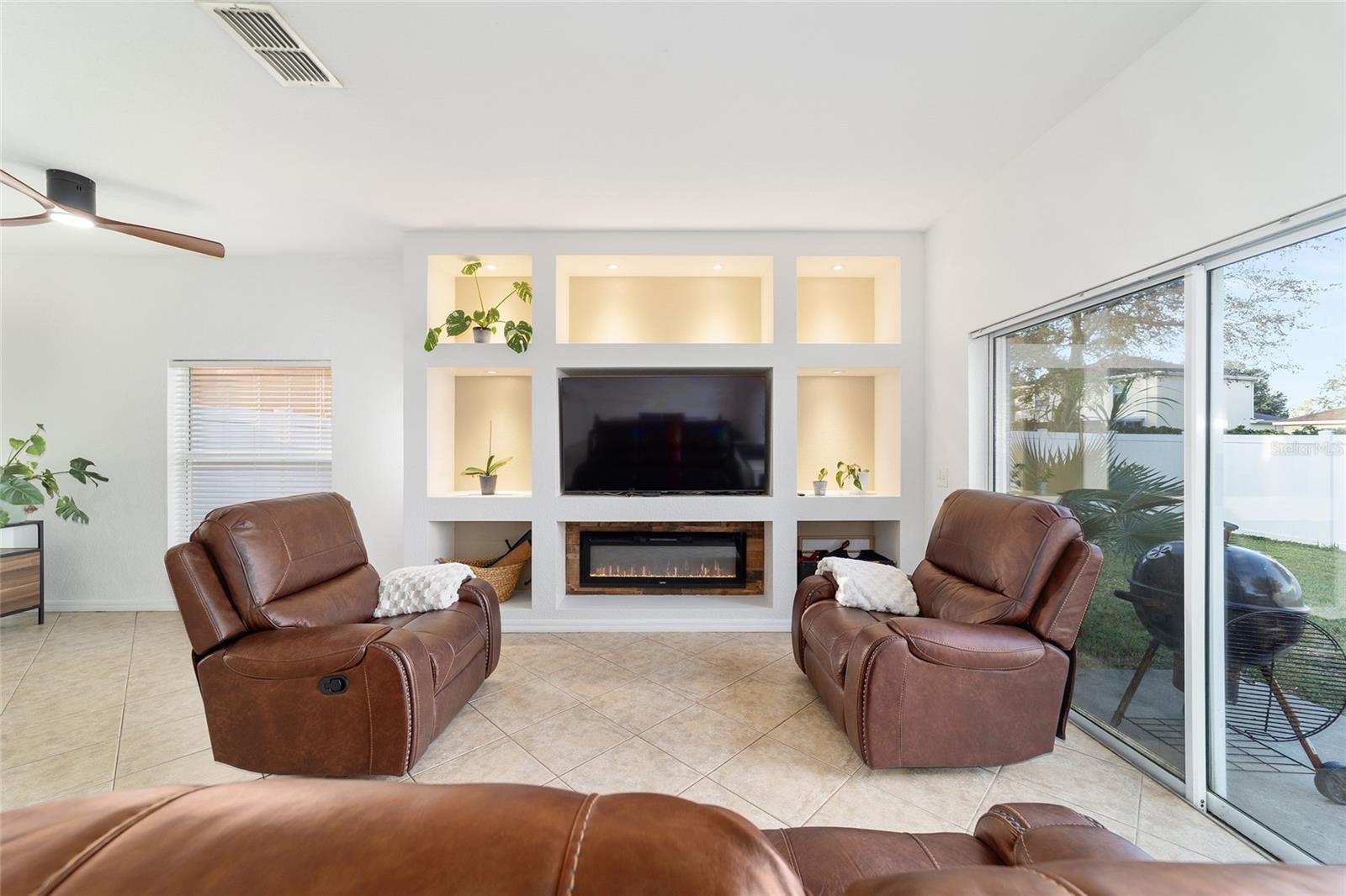 VILLAGES OF PARKWOOD - Residential