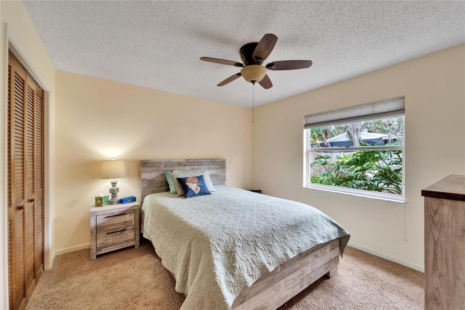 WALDEN LAKE, ASTON WOODS - Residential