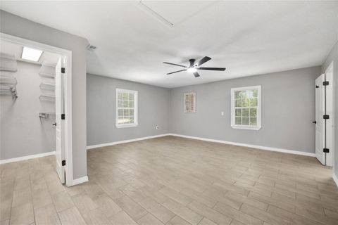 Tiny photo for 5805 NW 16th Street, Ocala, FL 34482 (MLS # OM724514)